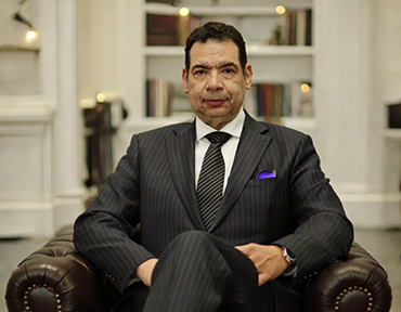 المستشار الدكتور / خالد عراق